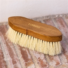 LeMieux Artisan Soft Finishing Brush