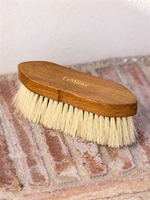 LeMieux Artisan Soft Finishing Brush